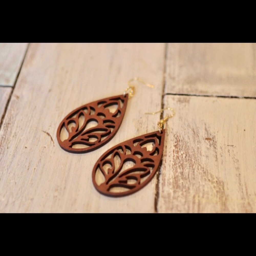 Wood Brown Earrings